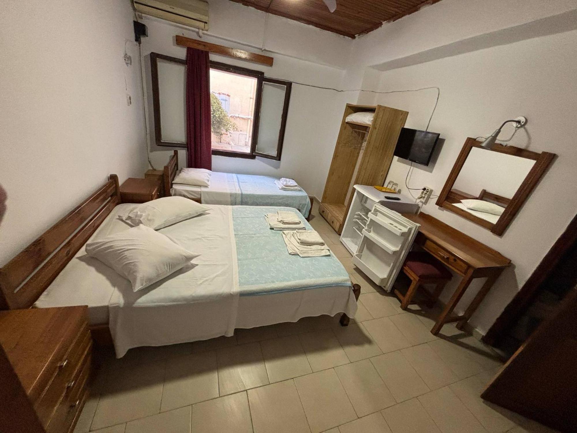 Stelios Rooms To Rent Chania  Eksteriør billede